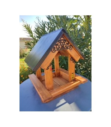 Grande mangeoire pour toutes les espèces d'oiseaux des jardins